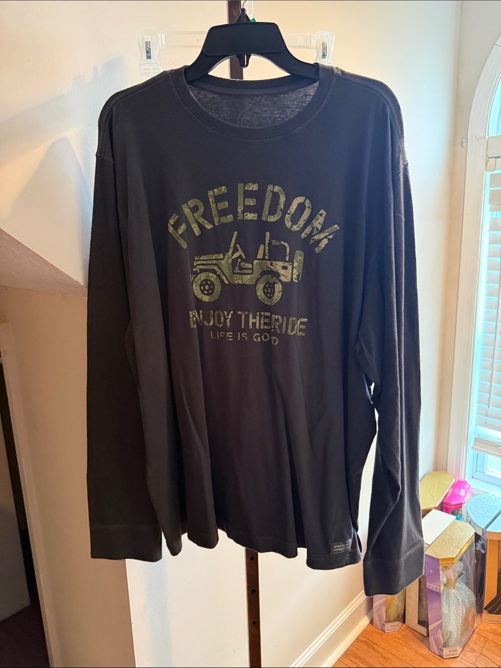Life Is Good Black Long-Sleeve Freedom Jeep Graphic Tee
